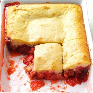 Strawberry-Rhubarb Flip Cake
